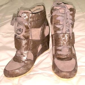 BIG BUDDHA Pewter EMILY boots booties women’s size 6